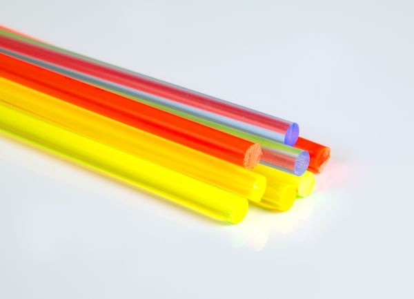 lichtführend/ leuchtend Glasfaser Stäbe Sticks 6,0 x 2000mm